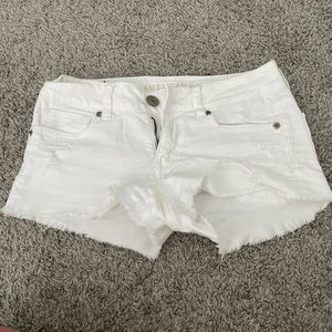 White American eagle jean shorts :)